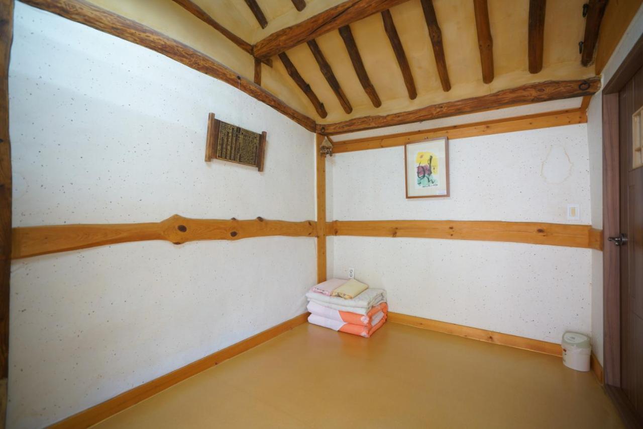 Hanok Madang Чонджу Екстер'єр фото