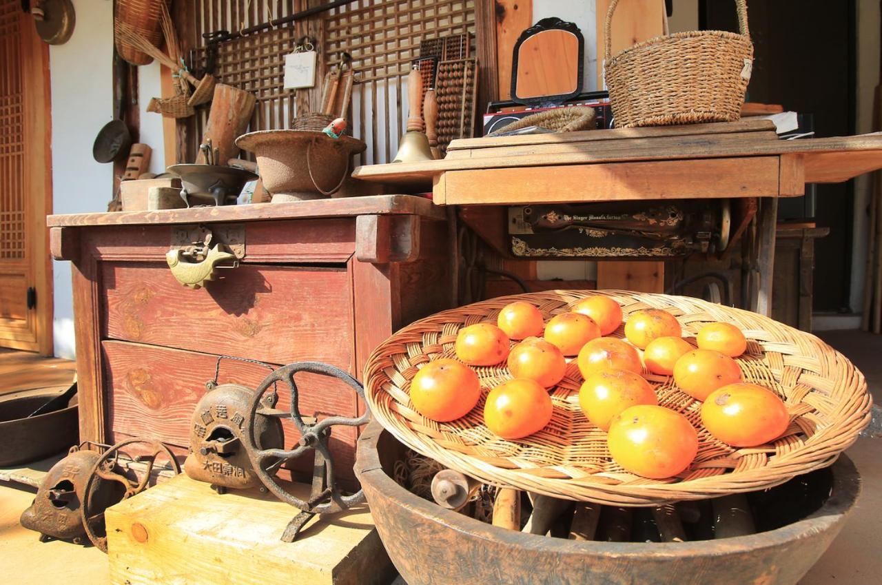 Вілла Hanok Madang Чонджу Екстер'єр фото