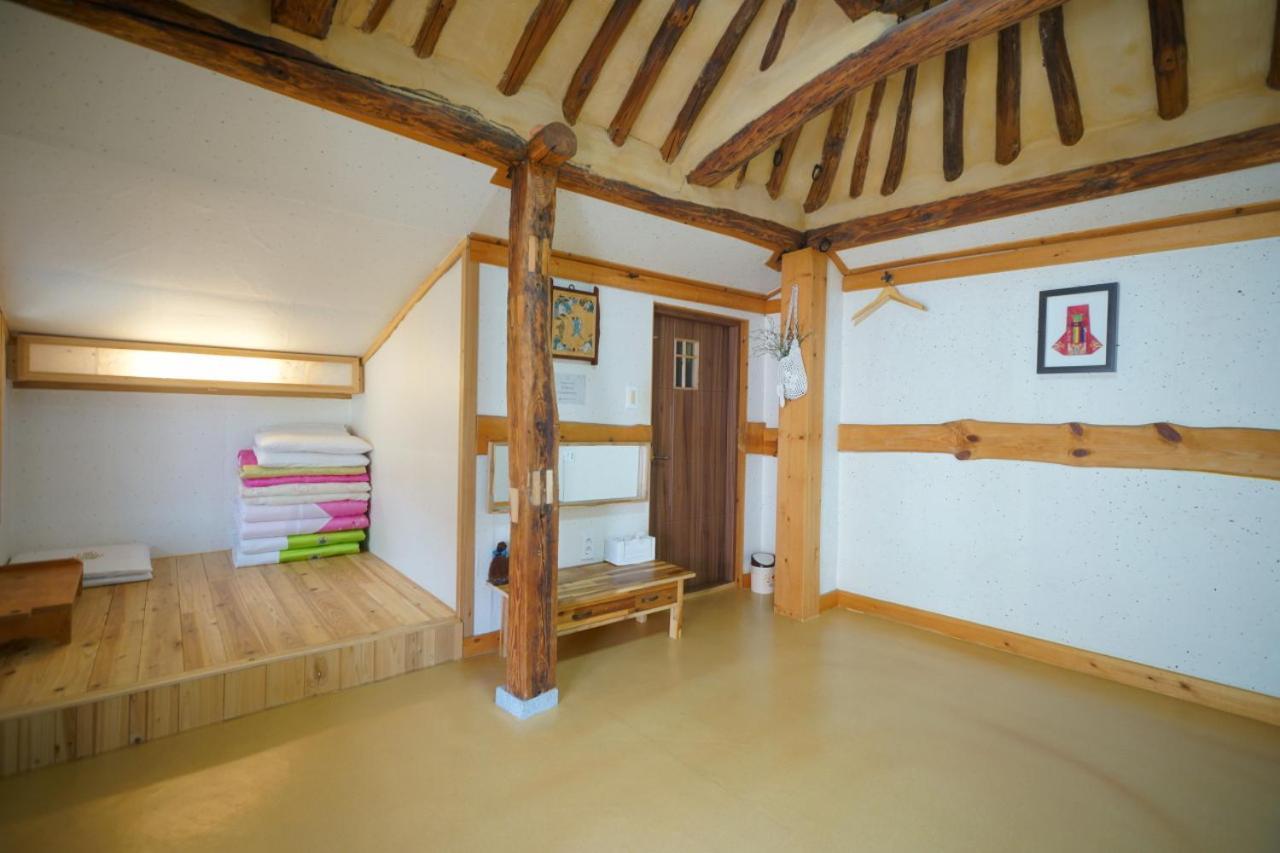 Hanok Madang Чонджу Екстер'єр фото